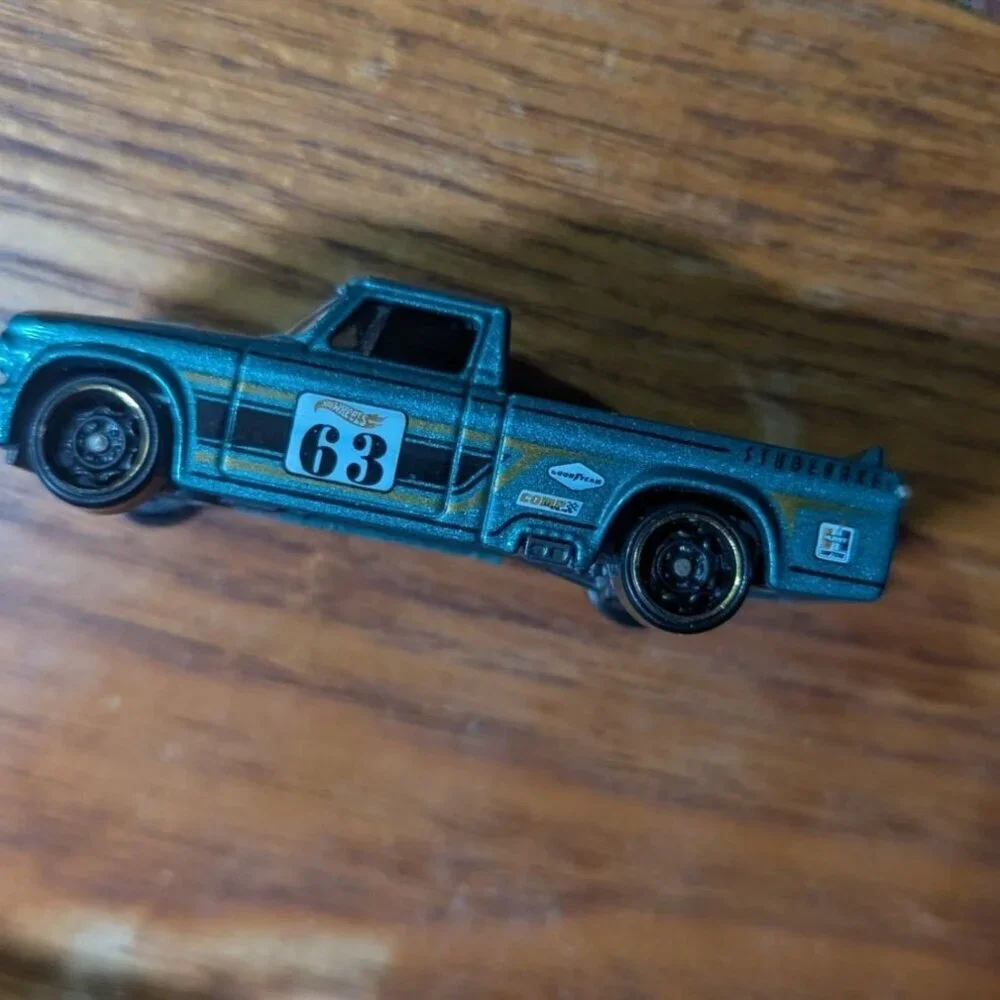 Hot Wheels‎ Blue Die-Cast Toy 63 Studebaker  1:64 Scale 2021 Edition